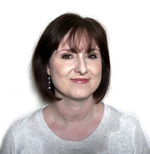 Julie Hilton Oracle Card Academy